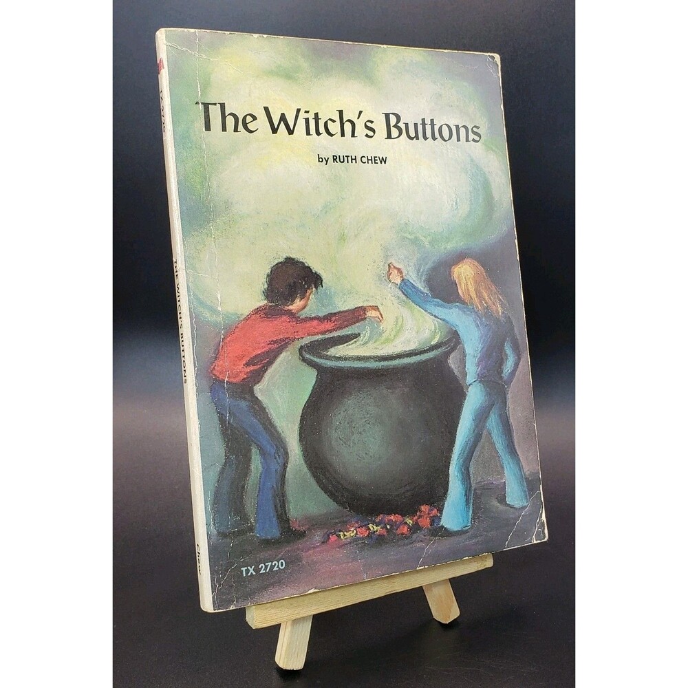 Matter-of-Fact Magic The Witch's Buttons By Ruth Chew TX 2720 Scholastic (Usa)!!